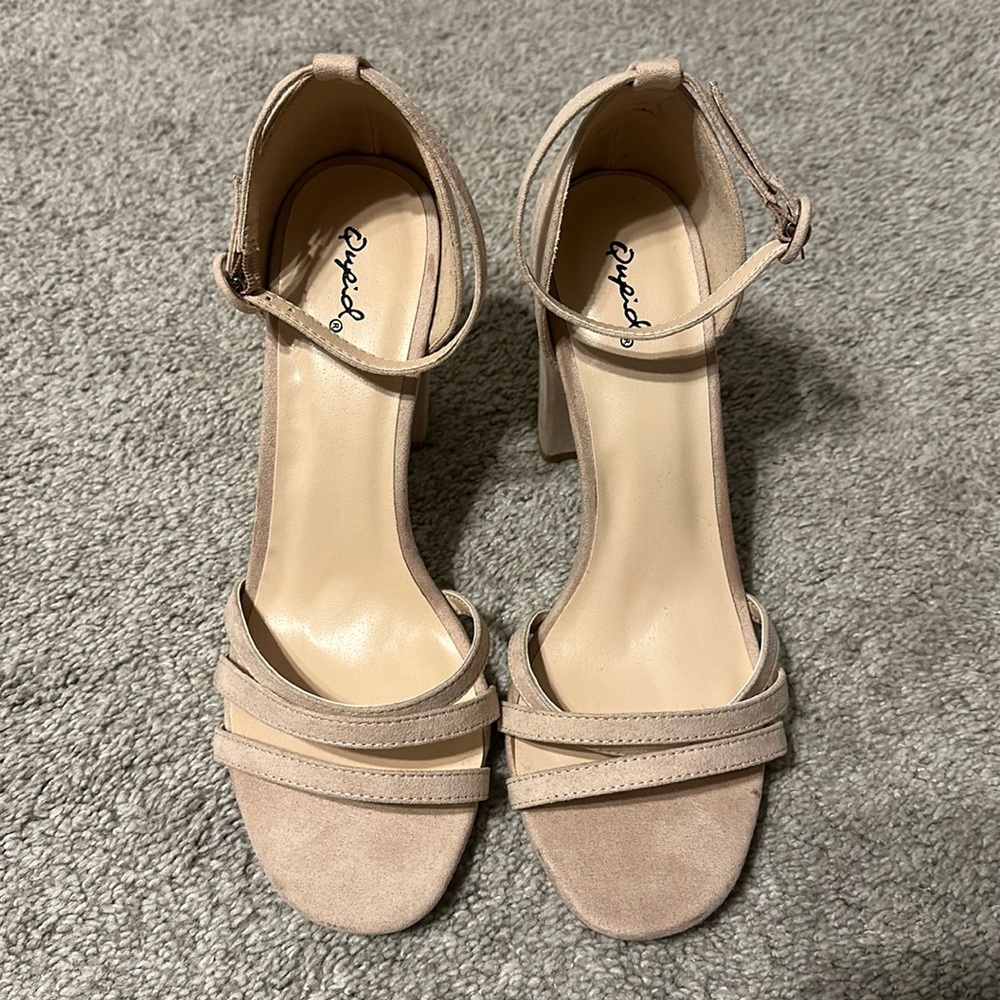 Qupid light pink heels